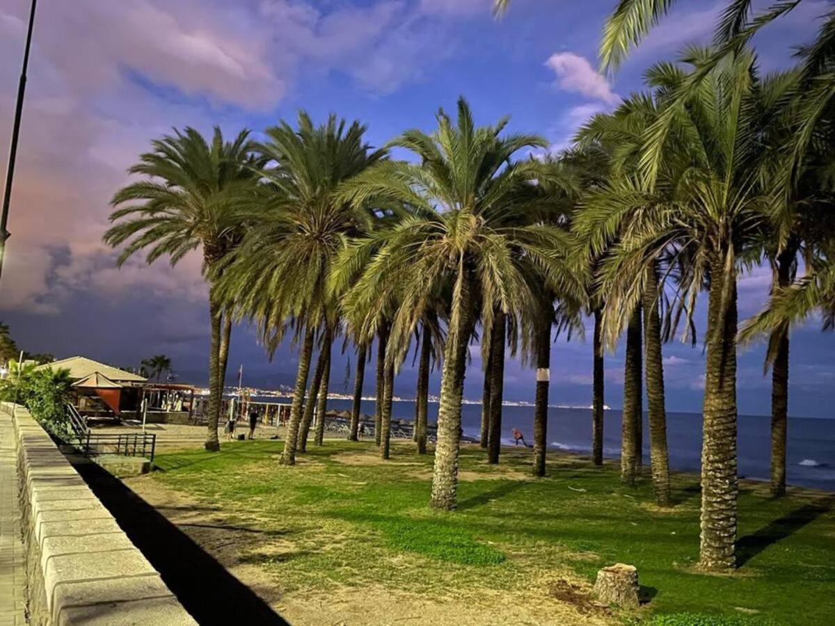 One Step From The Beach Torremolinos Eksteriør bilde