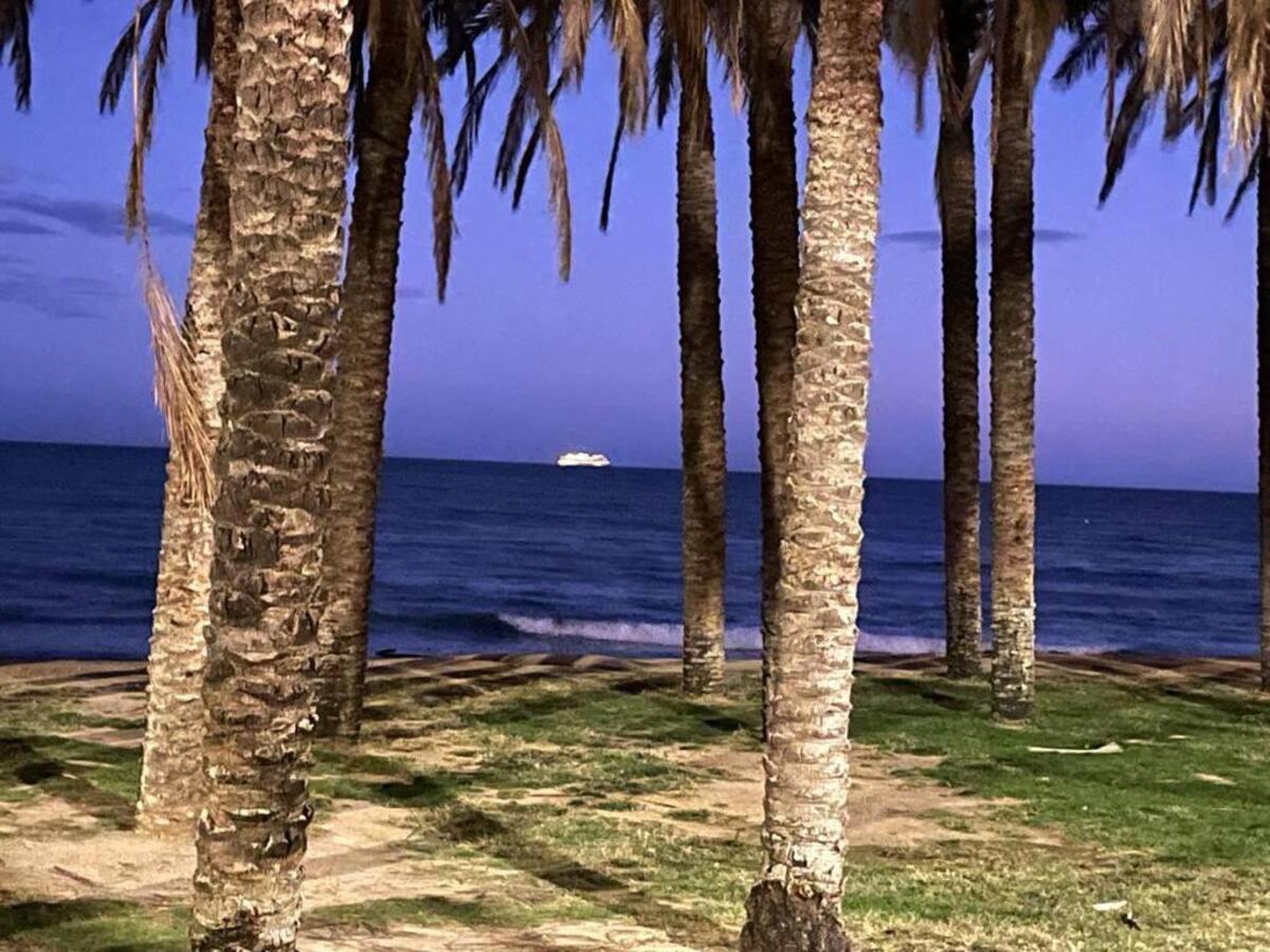 One Step From The Beach Torremolinos Eksteriør bilde